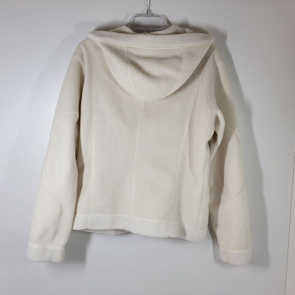 Patagonia Cropped Synchilla Cream Zip-Up Hooded Fleece - Picture 4 of 9
